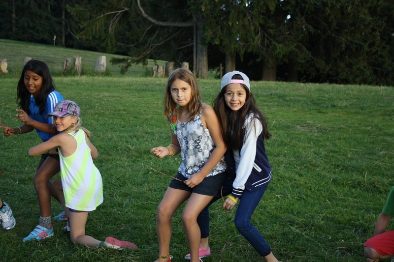 Village Camps International Summer Camp Leysin, Switzerland 2026-08-15 https://www.villagecamps.com/journals_admin/images/706-14-campfire (41).jpg